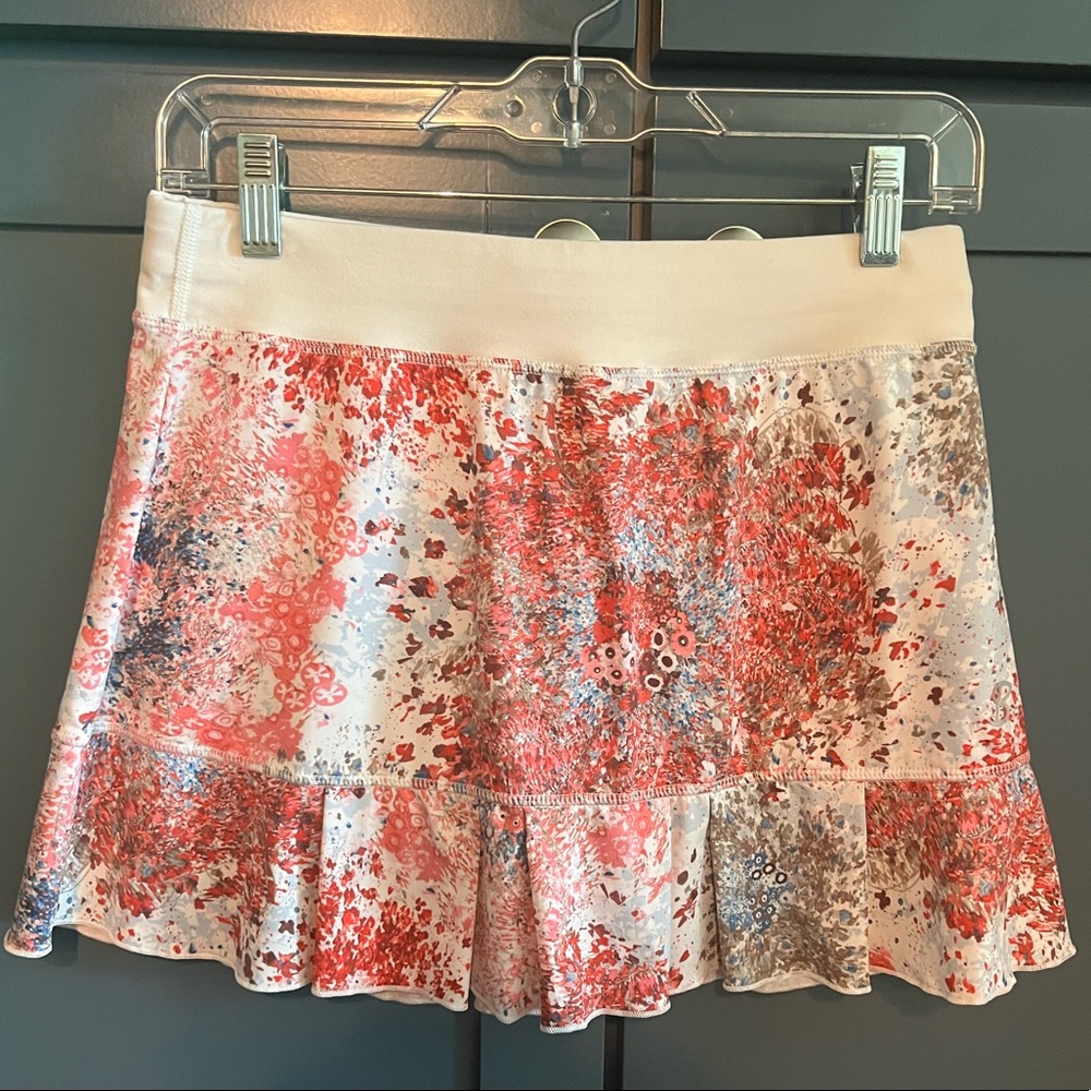 Sofibella tennis skirt.